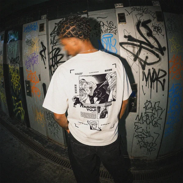 MODEL-01_ITADORI-OFF-WHITE_BACK YUJI ITADORI「黒閃」// SOLID OVERSIZE TEE