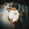 MODEL-01_ITADORI-OFF-WHITE_FRONT YUJI ITADORI「黒閃」// SOLID OVERSIZE TEE